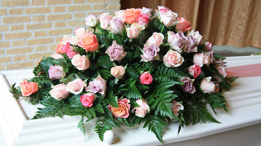 Choosing Funeral Flower Arrangements