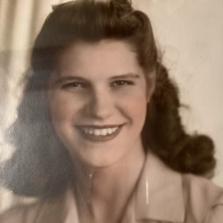 Lorraine Hoza-Long